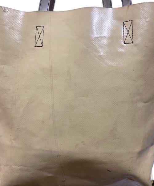 FREITAG（フライターグ）FREITAG (フライターグ) JULIAN トートバッグ アイボリー×ブラックの古着・服飾アイテム