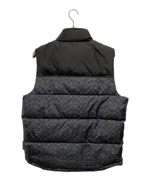 COACH（コーチ）COACH (コーチ) シグネチャー ダウン ベスト ブラック サイズ:Ｌの古着・服飾アイテム