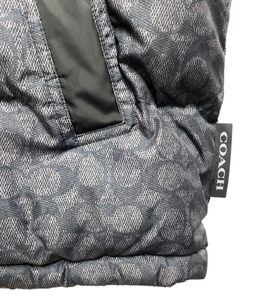 COACH（コーチ）COACH (コーチ) シグネチャー ダウン ベスト ブラック サイズ:Ｌの古着・服飾アイテム