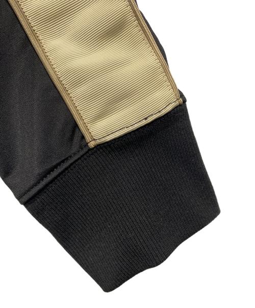 Onitsuka Tiger（オニツカタイガー）Onitsuka Tiger (オニツカタイガー) TRACK TOP ブラック サイズ:Ｓの古着・服飾アイテム