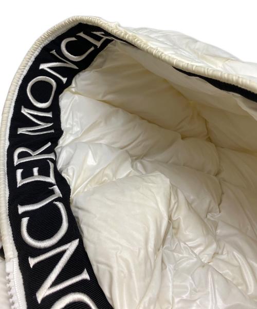 MONCLER（モンクレール）MONCLER (モンクレール) MONTCLA GIUBBOTTO ホワイト サイズ:2の古着・服飾アイテム