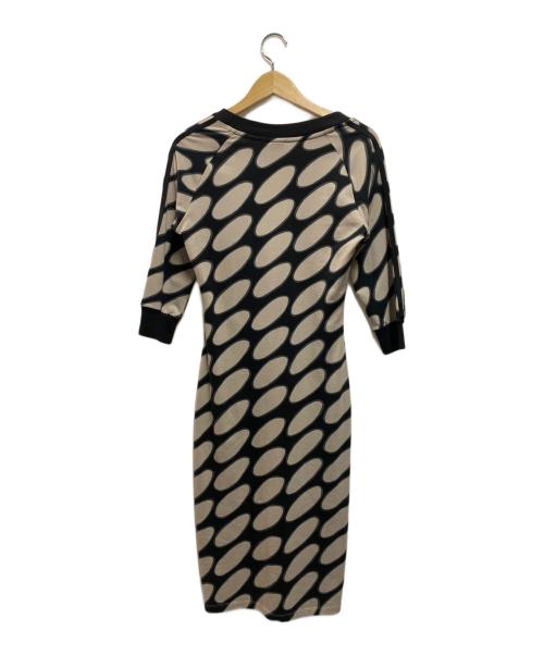 adidas（アディダス）adidas (アディダス) marimekko (マリメッコ) T‐SHIRT DRESS ベージュ×ブラック サイズ:L 未使用品の古着・服飾アイテム