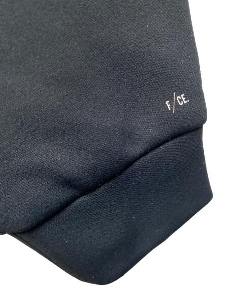 F/CE.（エフシーイー）F/CE. (エフシーイー) スウェット ブラック サイズ:Ｍの古着・服飾アイテム