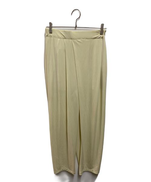 ISSEY MIYAKE（イッセイミヤケ）ISSEY MIYAKE (イッセイミヤケ) DRAPE JERSEY-36 PANTS イエロー サイズ:2の古着・服飾アイテム
