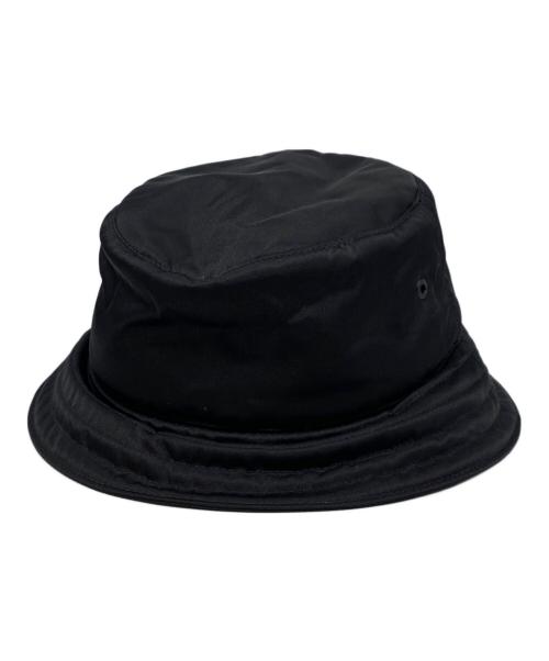 BURBERRY（バーバリー）BURBERRY (バーバリー) ホースフェリーハットプリントナイロンハット ブラック サイズ:Ｌの古着・服飾アイテム