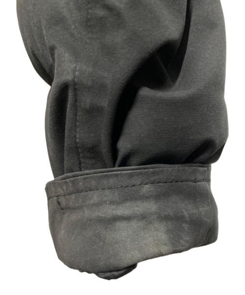 DESCENTE ALLTERRAIN（デザイント オルテライン）DESCENTE ALLTERRAIN (デザイント オルテライン) MIZUSAWA DOWN MOUNTAINEER ブラック サイズ:Мの古着・服飾アイテム