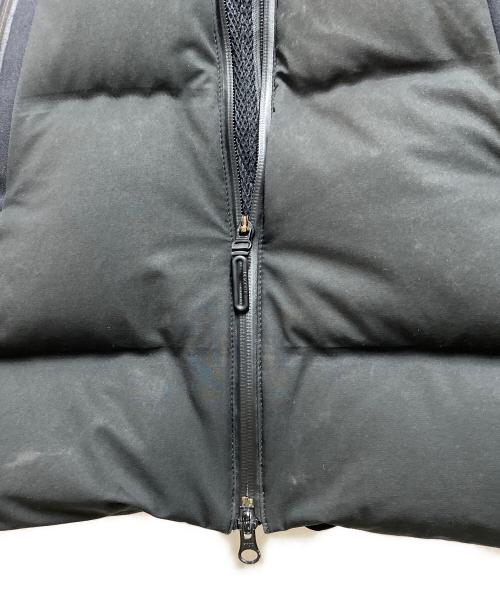 DESCENTE ALLTERRAIN（デザイント オルテライン）DESCENTE ALLTERRAIN (デザイント オルテライン) MIZUSAWA DOWN MOUNTAINEER ブラック サイズ:Мの古着・服飾アイテム