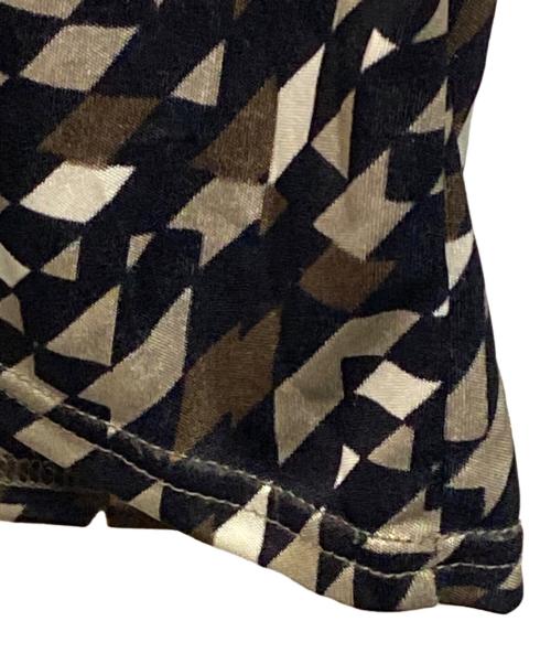 FENDI（フェンディ）FENDI (フェンディ) 総柄Tシャツ ブラウン サイズ:44の古着・服飾アイテム