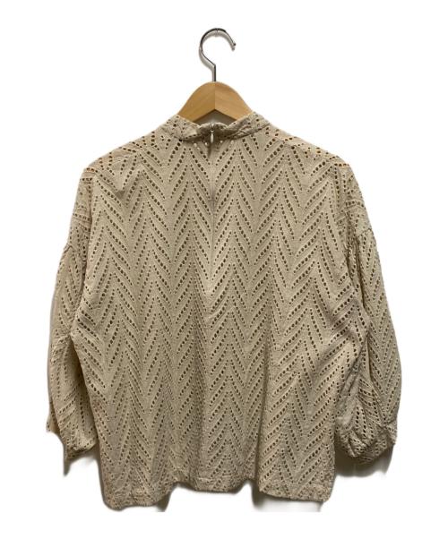 CLANE（クラネ）CLANE (クラネ) カットエンブロイダリートップ ベージュ サイズ:1の古着・服飾アイテム