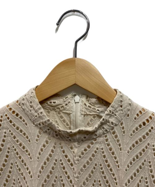 CLANE（クラネ）CLANE (クラネ) カットエンブロイダリートップ ベージュ サイズ:1の古着・服飾アイテム