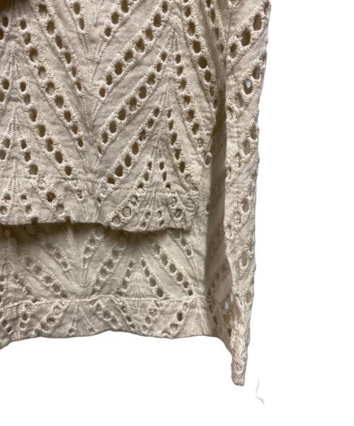 CLANE（クラネ）CLANE (クラネ) カットエンブロイダリートップ ベージュ サイズ:1の古着・服飾アイテム