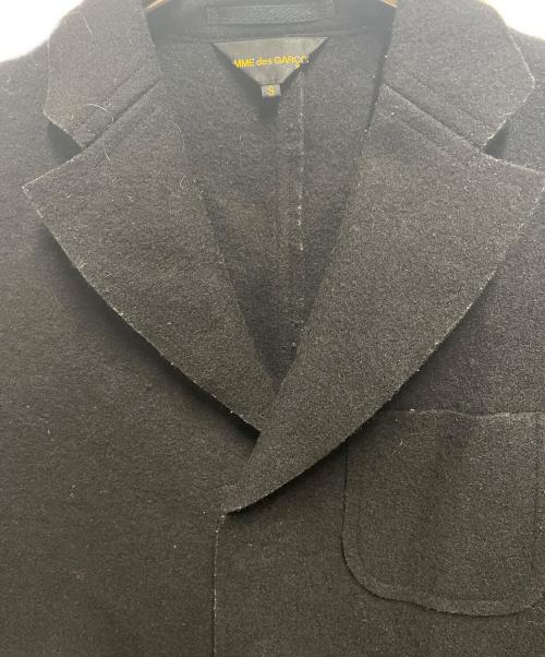 COMME des GARCONS（コムデギャルソン）COMME des GARCONS (コムデギャルソン) 圧縮ウールフライフロントコート ブラック サイズ:Sの古着・服飾アイテム