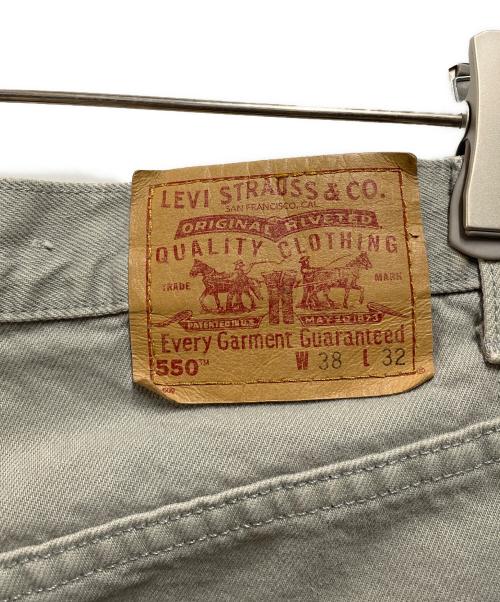 LEVI'S（リーバイス）LEVI'S (リーバイス) デニムパンツ グレー サイズ:W38の古着・服飾アイテム