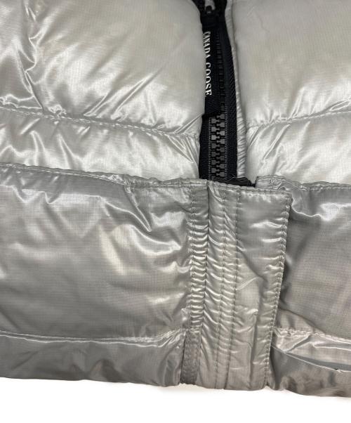 CANADA GOOSE（カナダグース）CANADA GOOSE (カナダグース) Crofton Vest シルバー サイズ:ＸＬの古着・服飾アイテム