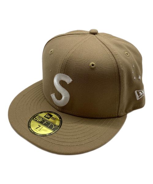 SUPREME（シュプリーム）SUPREME (シュプリーム) New Era (ニューエラ) Characters S Logo Cap ベージュの古着・服飾アイテム