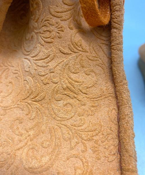 CLARKS（クラークス）CLARKS (クラークス) end. (エンド) OXFORD FLOWERS WALLABEE BOOT オレンジ サイズ:26.5cmの古着・服飾アイテム