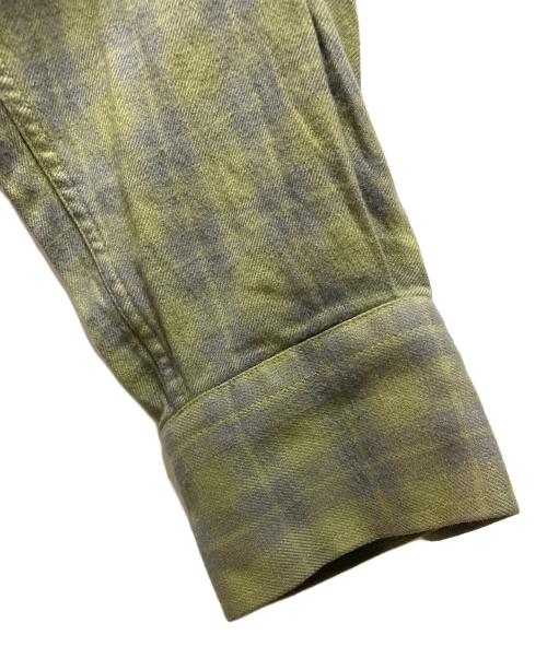 DIESEL（ディーゼル）DIESEL (ディーゼル) シャツ グリーン サイズ:44の古着・服飾アイテム