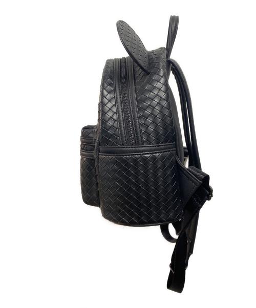 Disney STORE（ディズニーストア）Disney STORE (ディズニーストア) Lounge Fly (ラウンジフライ) 編込みフェイクレザーバックパック ブラックの古着・服飾アイテム