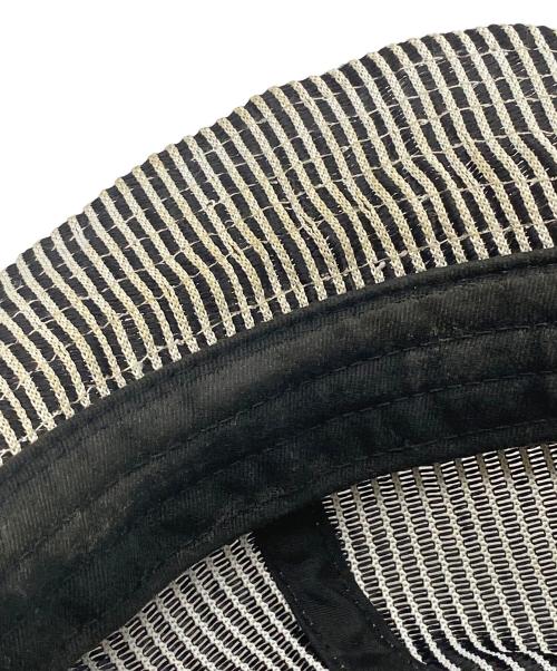 SUPREME（シュプリーム）SUPREME (シュプリーム) Stripe Mesh Bell Hat ホワイト×ネイビーの古着・服飾アイテム