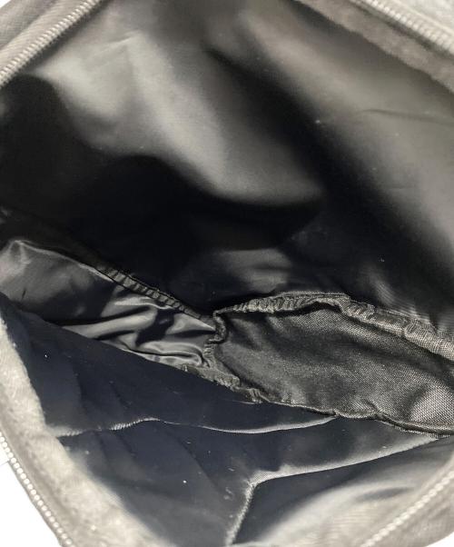 UMBRO（アンブロ）UMBRO (アンブロ) FREAK'S STORE (フリークストア) 別注 ワンショルダーバッグ ブラックの古着・服飾アイテム