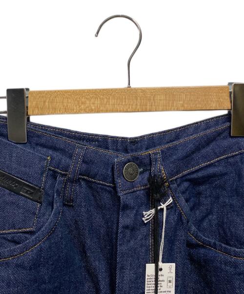 DIESEL（ディーゼル）DIESEL (ディーゼル) DE-CONCY ワイドデニムパンツ インディゴ サイズ:25の古着・服飾アイテム