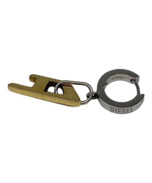 DIESEL（ディーゼル）DIESEL (ディーゼル) Ｄロゴピアスの古着・服飾アイテム