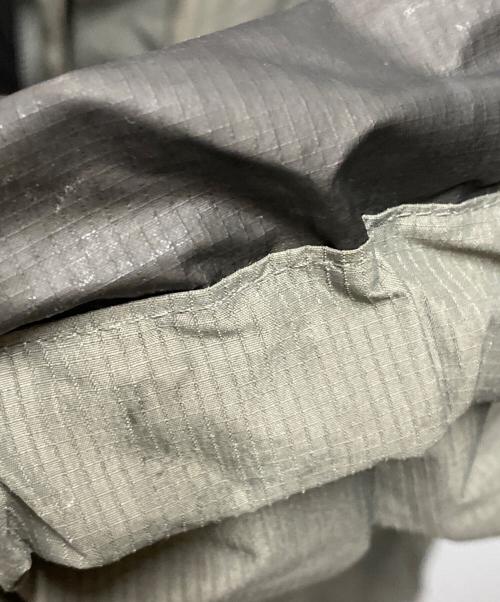 Patagonia（パタゴニア）Patagonia (パタゴニア) MARS PCU LEVEL6 JACKET カーキ サイズ:XLLの古着・服飾アイテム