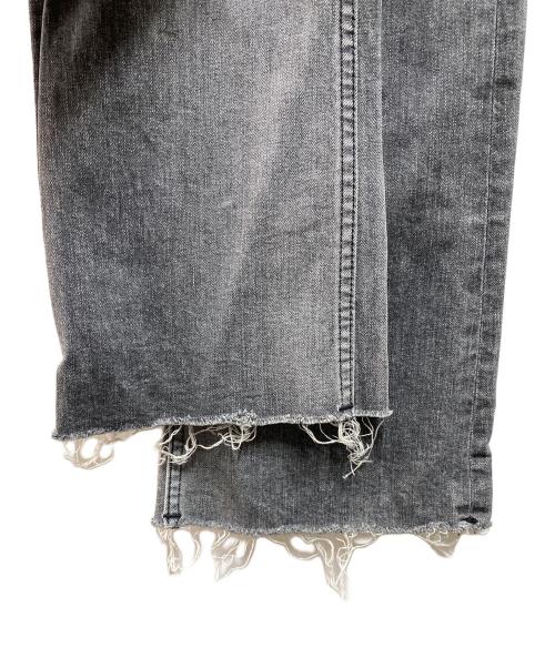 YANUK（ヤヌーク）YANUK (ヤヌーク) セミフレアデニムパンツ ブラック サイズ:26の古着・服飾アイテム