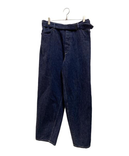 COMOLI（コモリ）COMOLI (コモリ) ベルテッド ワイド テーパード デニムパンツ インディゴ サイズ:2の古着・服飾アイテム