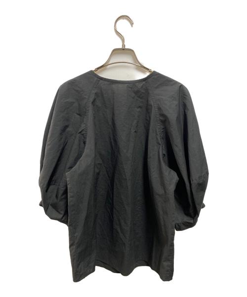 ETRE TOKYO（エトレトウキョウ）ETRE TOKYO (エトレトウキョウ) ランタンスリーブノーカラーブラウス ブラック サイズ:FREEの古着・服飾アイテム