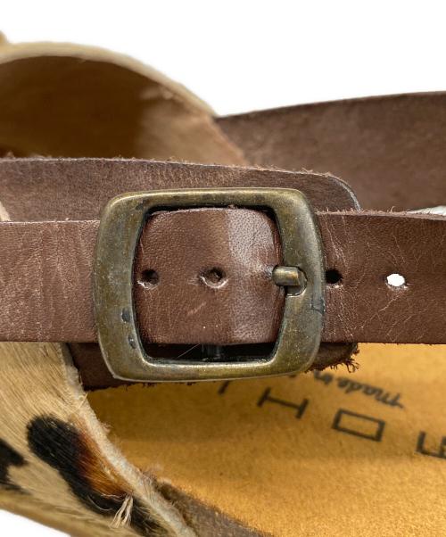 MOHI（モヒ）MOHI (モヒ) サンダル ベージュ サイズ:23.5の古着・服飾アイテム