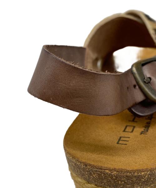 MOHI（モヒ）MOHI (モヒ) サンダル ベージュ サイズ:23.5の古着・服飾アイテム