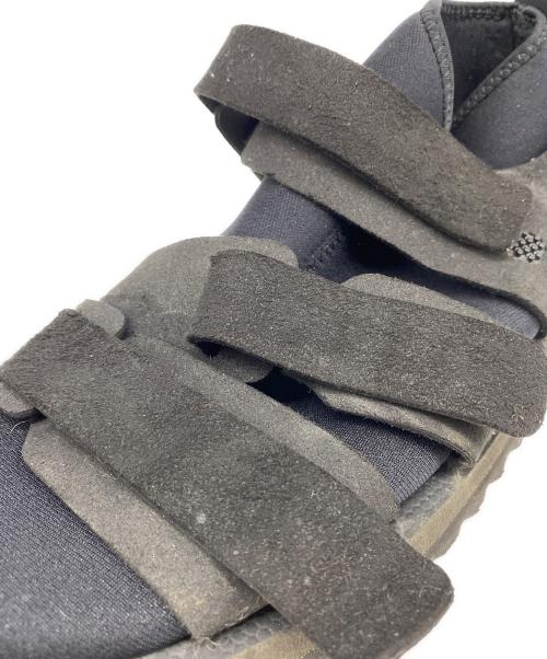 suicoke（スイコック）suicoke (スイコック) DESCENTE ALLTERRAIN (デザイント オルテライン) KISEE-DSV サンダル ブラック サイズ:42の古着・服飾アイテム