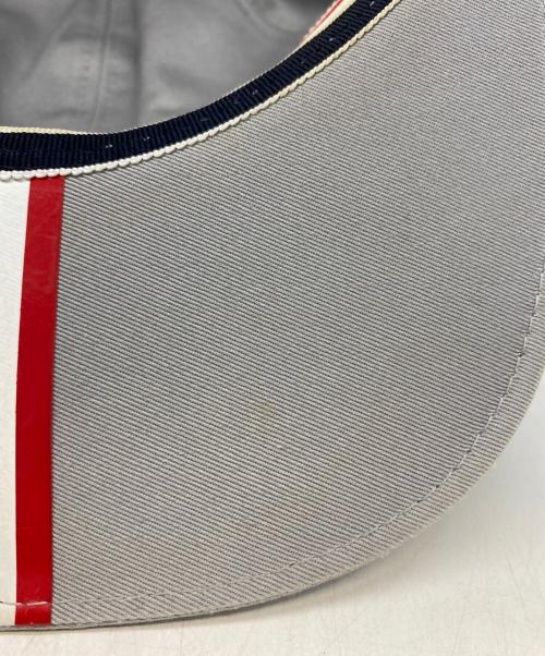 Thom Browne（トムブラウン）Thom Browne (トムブラウン) ベースボールキャップ グレーの古着・服飾アイテム