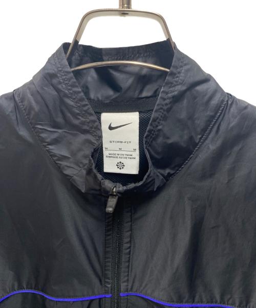 NIKE（ナイキ）NIKE (ナイキ) Storm-FIT ランニングジャケット ブラック サイズ:Mの古着・服飾アイテム