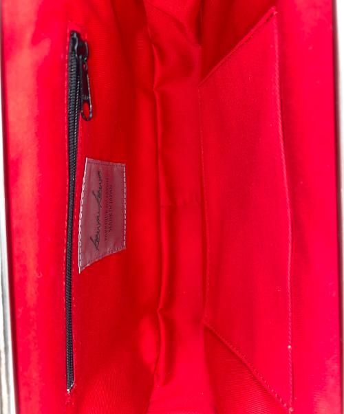 kawa-kawa（カワカワ）kawa-kawa (カワカワ) kuchigane 3WAYショルダーバッグ ブラックの古着・服飾アイテム