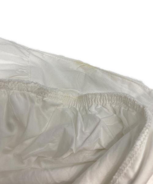 CASA FLINE（カーサフライン）CASA FLINE (カーサフライン) STUDIOUS (ステュディオス) バックオープンIラインドレス ホワイト サイズ:FREEの古着・服飾アイテム