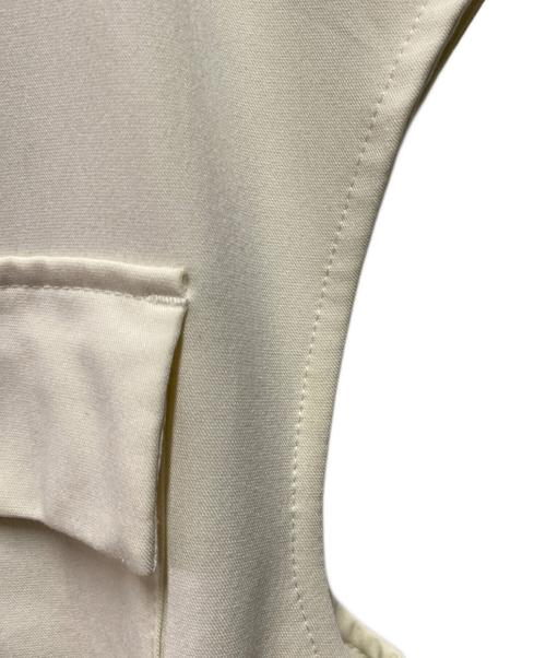 CLANE（クラネ）CLANE (クラネ) 2WAY POCKET DESIGN ZIP ONEPIECE アイボリーの古着・服飾アイテム