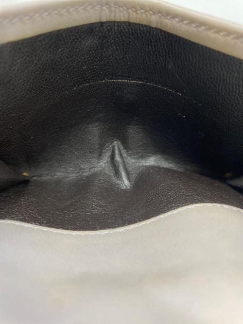 GUCCI（グッチ）GUCCI (グッチ) 2つ折り財布 パープルの古着・服飾アイテム