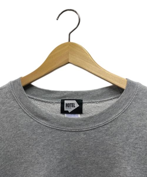 hotel hair cut club（hotel hair cut club）hotel hair cut club (hotel hair cut club) TATTOO STUDIO YAMADA (タトゥースタジオヤマダ) バックプリントスウェット グレー サイズ:Lの古着・服飾アイテム