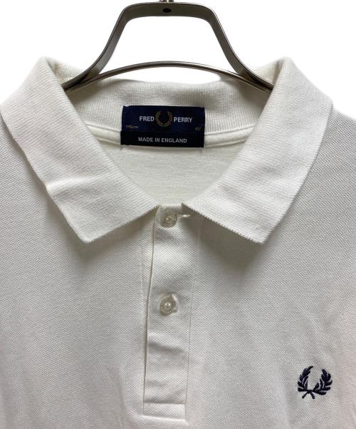 FRED PERRY（フレッドペリー）FRED PERRY (フレッドペリー) ポロシャツ ホワイト サイズ:46の古着・服飾アイテム