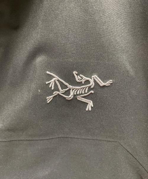 ARC'TERYX（アークテリクス）ARC'TERYX (アークテリクス) BETA JACKET ブラック サイズ:Sの古着・服飾アイテム