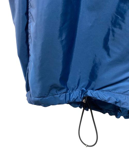 PRADA（プラダ）PRADA (プラダ) GIUBBOTTI RE-NYLON PIUMA AVIAZIONE ブルー サイズ:XSの古着・服飾アイテム