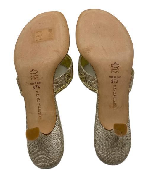 Manolo Blahnik（マノロブラニク）Manolo Blahnik (マノロブラニク) サンダル ベージュ サイズ:37　1/2の古着・服飾アイテム
