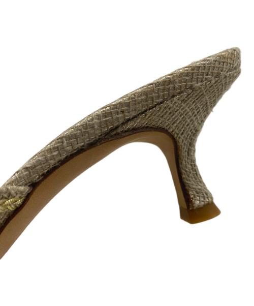 Manolo Blahnik（マノロブラニク）Manolo Blahnik (マノロブラニク) サンダル ベージュ サイズ:37　1/2の古着・服飾アイテム