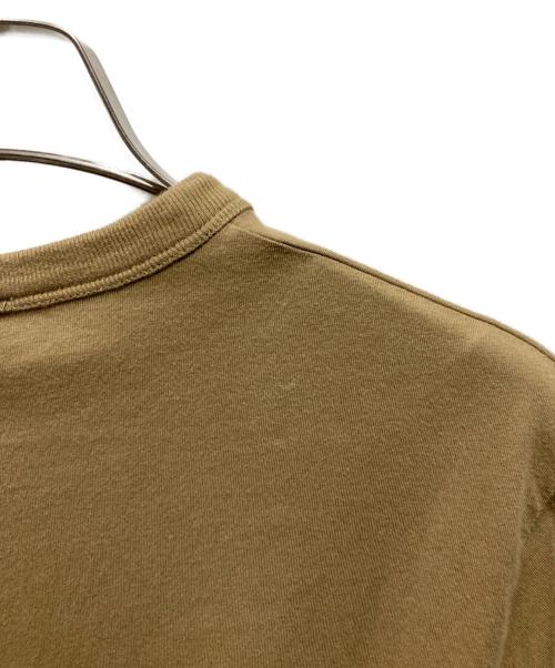 maison kitsune（アシッドメゾンキツネ）maison kitsune (メゾンキツネ) CHILLAX FOX PATCH Tシャツ ブラウン サイズ:XSの古着・服飾アイテム