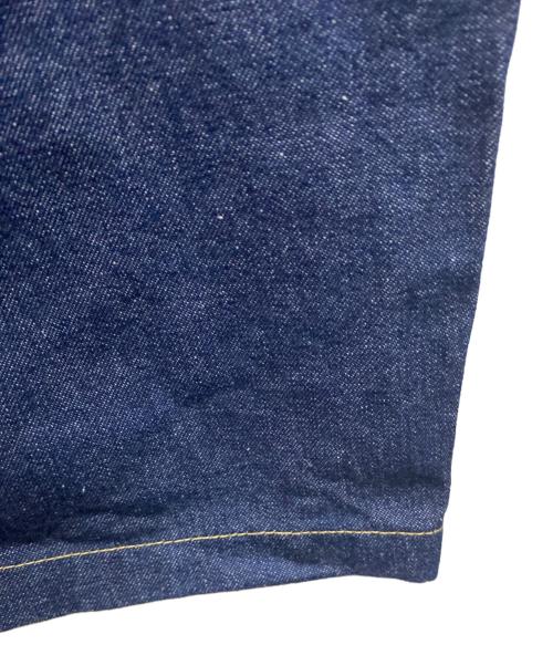 maison kitsune（メゾンキツネ）maison kitsune (メゾンキツネ) ロゴ刺繍デニムパンツ インディゴ サイズ:29の古着・服飾アイテム