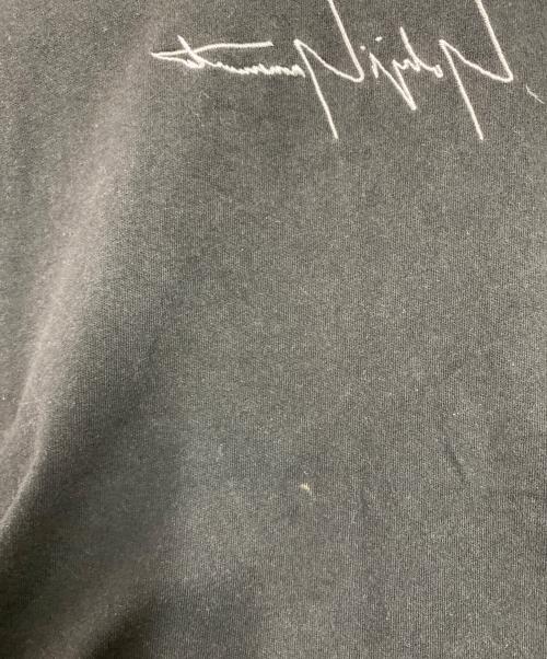 New Era（ニューエラ）New Era (ニューエラ) YOHJI YAMAMOTO (ヨウジヤマモト) プリントTシャツ ブラック サイズ:XLの古着・服飾アイテム