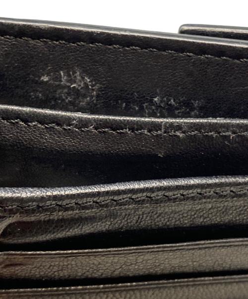 JIMMY CHOO（ジミーチュウ）JIMMY CHOO (ジミーチュウ) スタースタッズコンパクトウォレット ブラックの古着・服飾アイテム