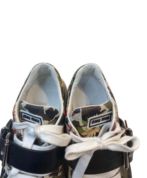 MIU MIU（ミュウミュウ）MIU MIU (ミュウミュウ) クラッシュレザースニーカー グリーン サイズ:351/2の古着・服飾アイテム